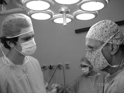 Dr Guilarte y Dr Prado Netto - Clínica Prado Netto (Jaú, Brasil) Dr Guilarte y Dr Prado Netto - Clínica Prado Netto (Jaú, Brasil)