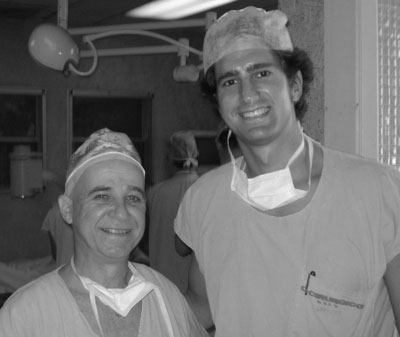 Dr Guilarte y Dr Osvaldo Saldanha - Hospital San Luis (Santos, Brasil) Dr Guilarte y Dr Osvaldo Saldanha - Hospital San Luis (Santos, Brasil)