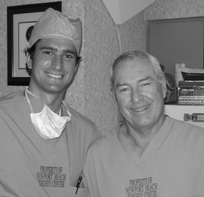 Dr Guilarte y Dr Harvey Heinrichs - Newport Beach Surgery Center (Newport Beach, California, USA) Dr Guilarte y Dr Harvey Heinrichs - Newport Beach Surgery Center (Newport Beach, California, USA)