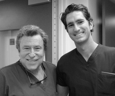 Dr Guilarte y Dr Richard Ellenbogen - Beverly Hills Body Center (Beverly Hills, California, USA) Dr Guilarte y Dr Richard Ellenbogen - Beverly Hills Body Center (Beverly Hills, California, USA)