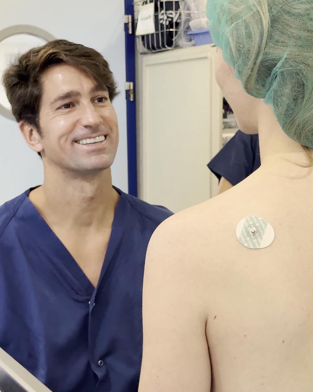 Dr Guilarte y la tranquilidad que supone estar en manos de una autoridad en cirugía plástica como es el caso de este doctor